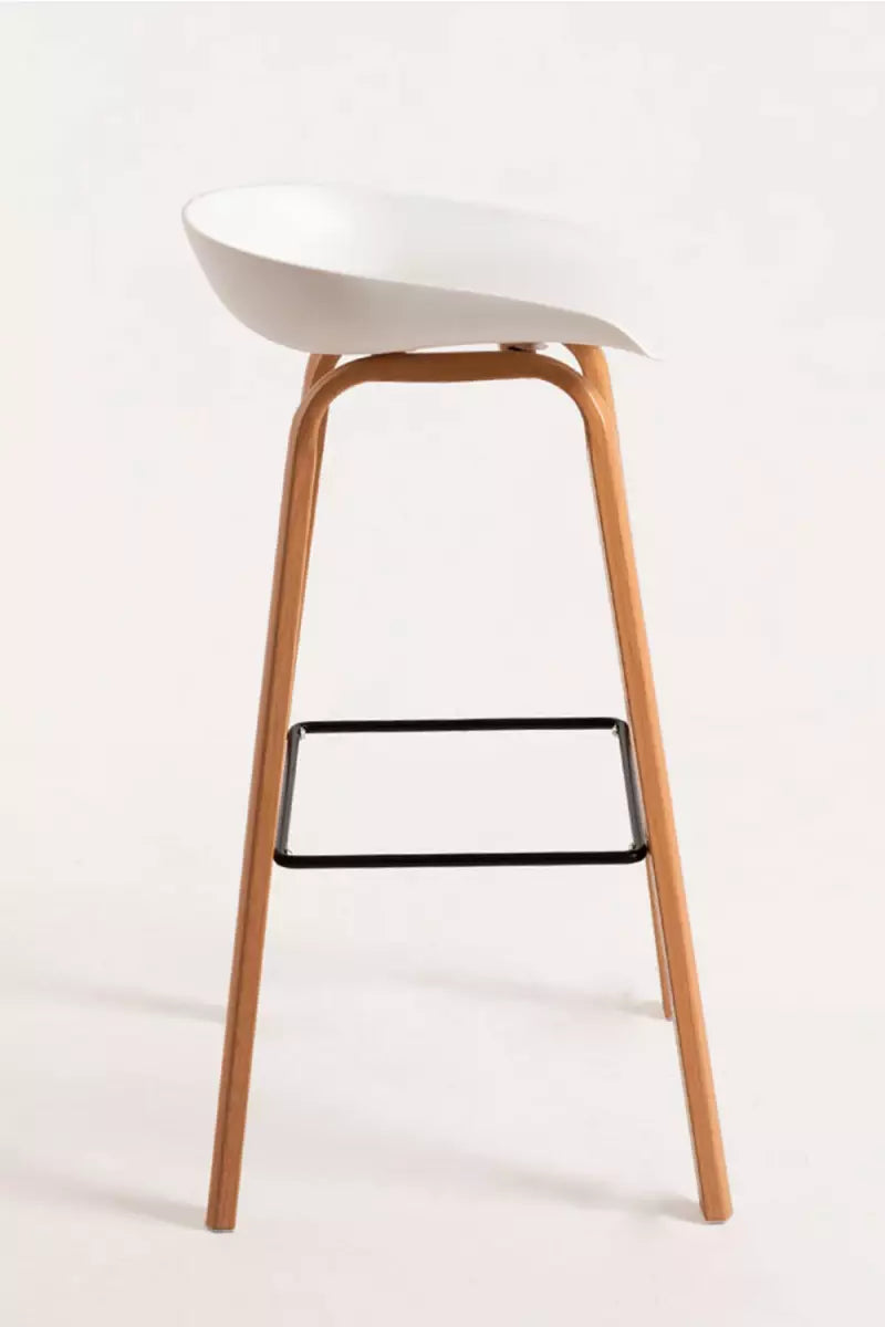 Bar Metal Stool Made in Metal Base Frame Legs and Seat in Plastic for Shop & Home -