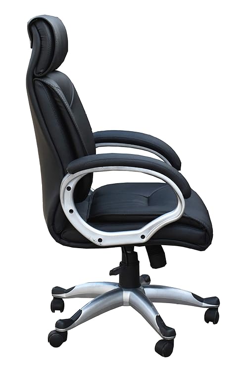 Director Chair in Medium Back with Nylon Base -