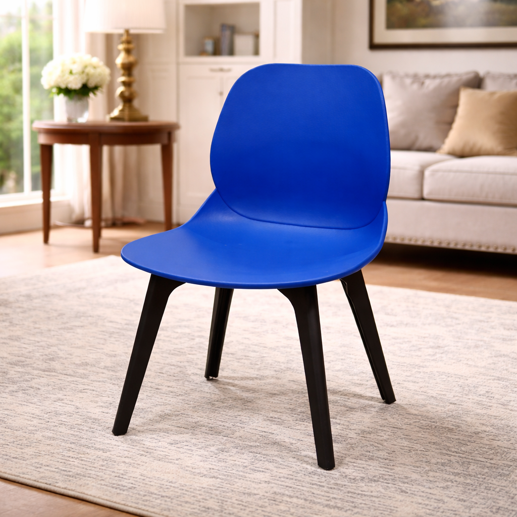Cafe Chair with Contemporary, Stylish Modern and Moulded Plastic Chair with Black Legs