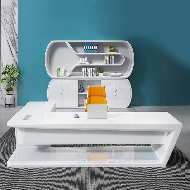 Luxury L Shape Director Office Table, MDF Laminate PU Finish, Modern Executive Desk for CEO Cabin and Corporate Workspace