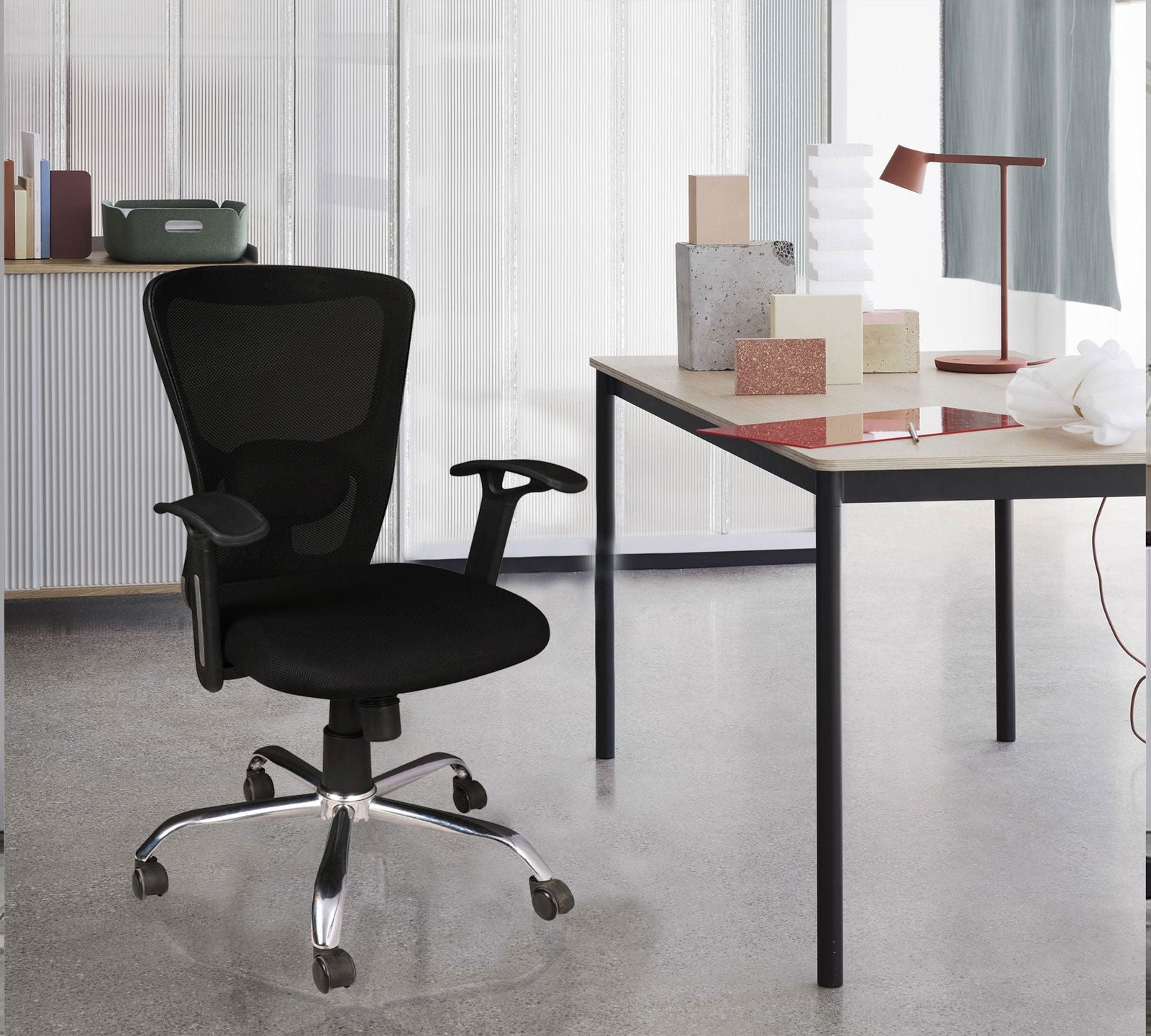 Medium Back Office Executive Mesh Chair with Chrome Base -