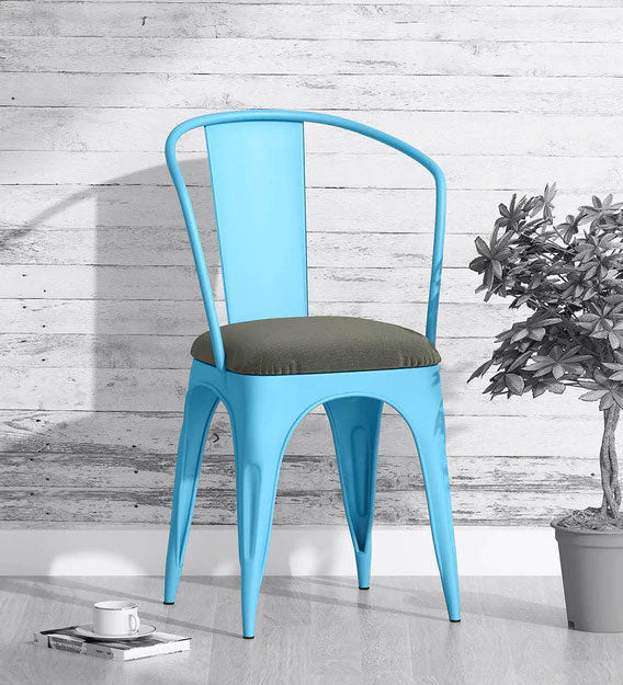 Metal Frame Legs Cushioned Outdoor Chair -