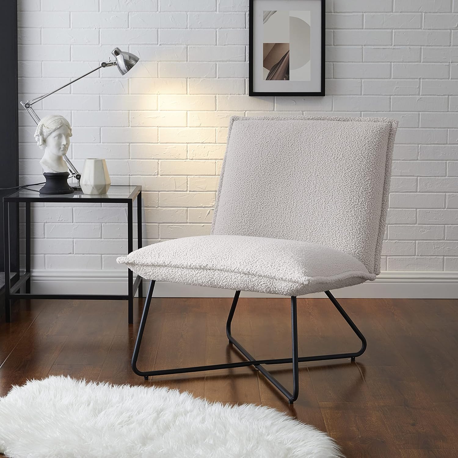 Modern Accent Living Room Chair with Comfy Backrest and Metal Frame -