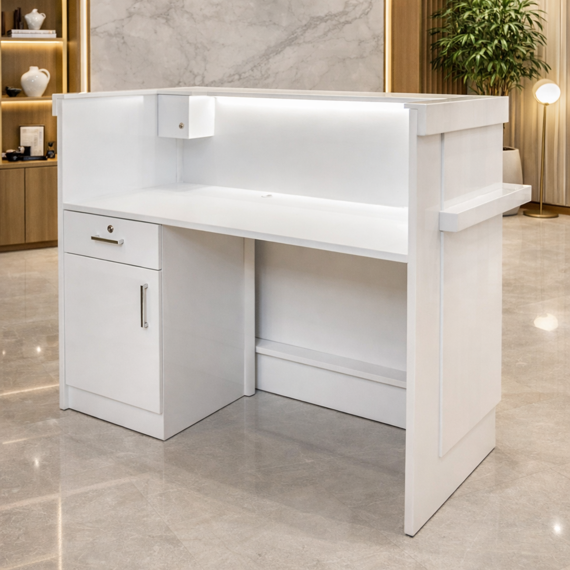 कार्यालय और होटल के फ्रंट काउंटर डेस्क के लिए रिसेप्शन टेबल, पार्टिकल बोर्ड और ठोस लकड़ी से पॉलिश के साथ निर्मित (बिना लाइट के)