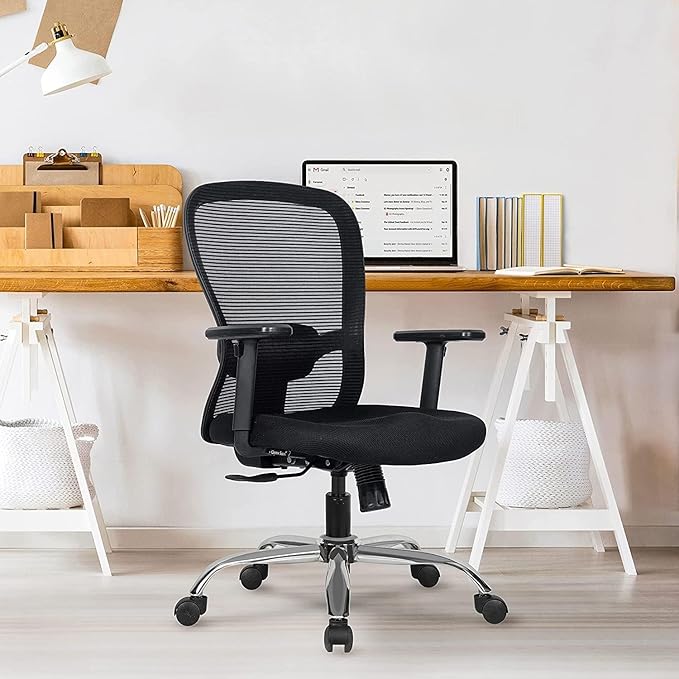 क्रोम बेस वाली मध्यम पीठ वाली कार्यकारी कुर्सी