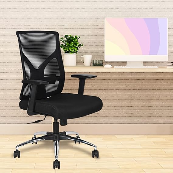 क्रोम बेस वाली मध्यम पीठ वाली कार्यकारी कुर्सी