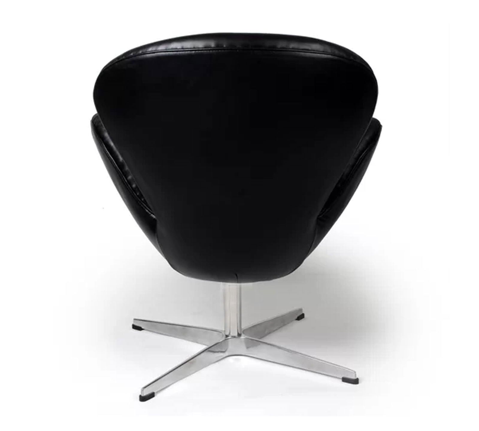 Swivel Lounge Chair in Metal Base -