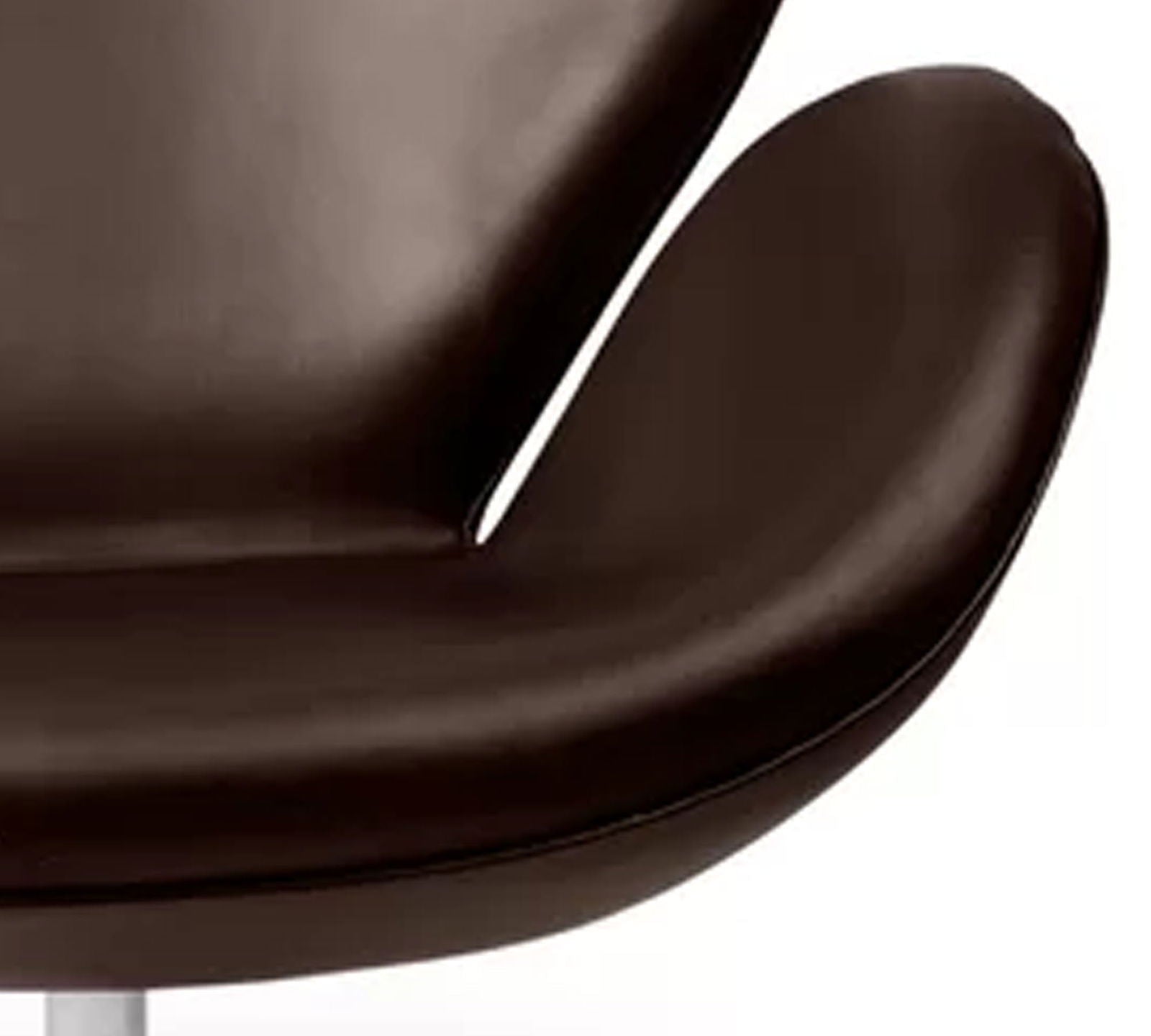 Swivel Lounge Chair in Metal Base -