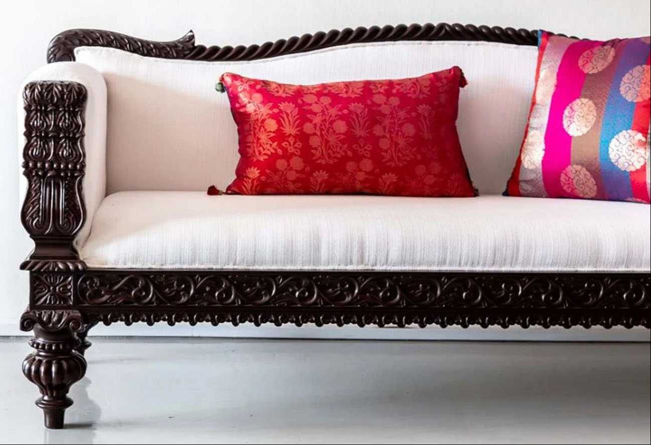 Antique Wooden Carved Sofa Set in Sheesham Wood with Teak Finish Elegance for Classic Living Room