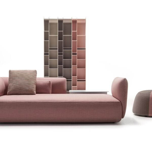 Cosy Sofa for Home Use: Comfortable Seating with Strong Wooden Structure and Classic Design