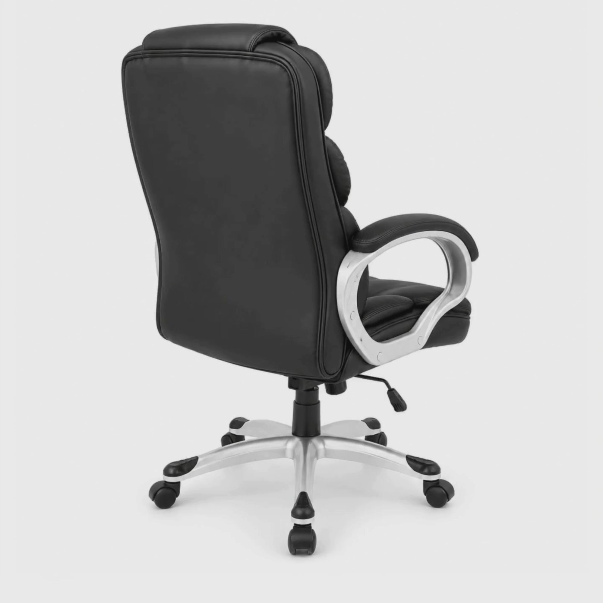 Load video: High Back Director Chair with Height Adjustable Wheels Base