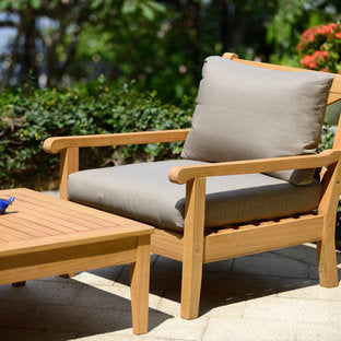 The Single Seater Outdoor Chair with Wooden Base