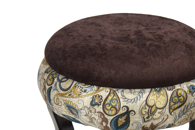 Round Pouffe with Wooden Legs Base